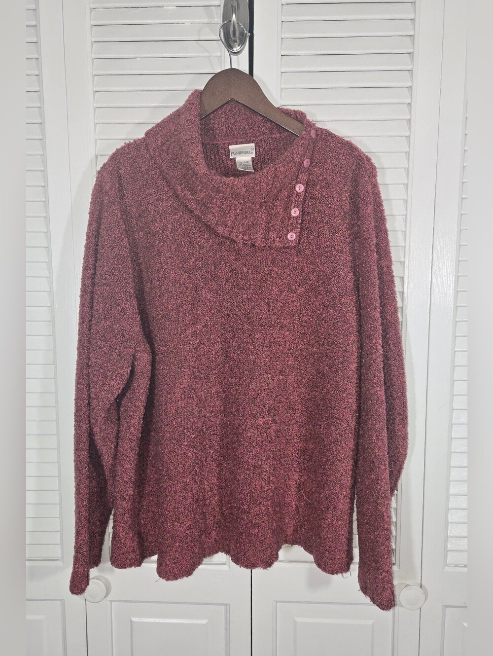 Fashion Bug Textured Knit Fold Over Cowl Neckline Button Detail Sweater Sz 26/28